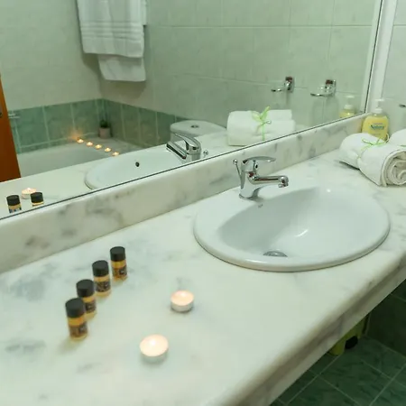 Lägenhet Stegna Bay